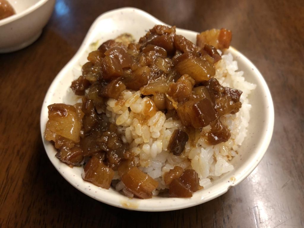 名家魯肉飯